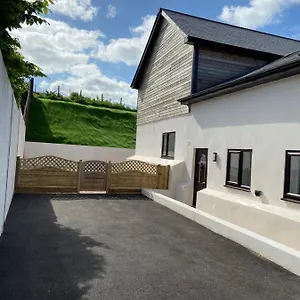 Spacious Set In A Beautiful Rural Location Holiday home