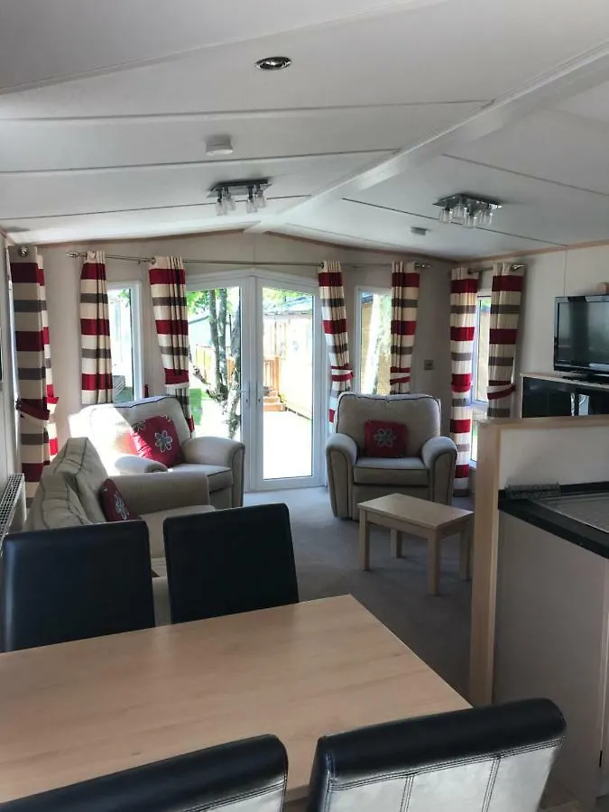 إكزيتر Castle Brake Holiday Park بيت خشبي
